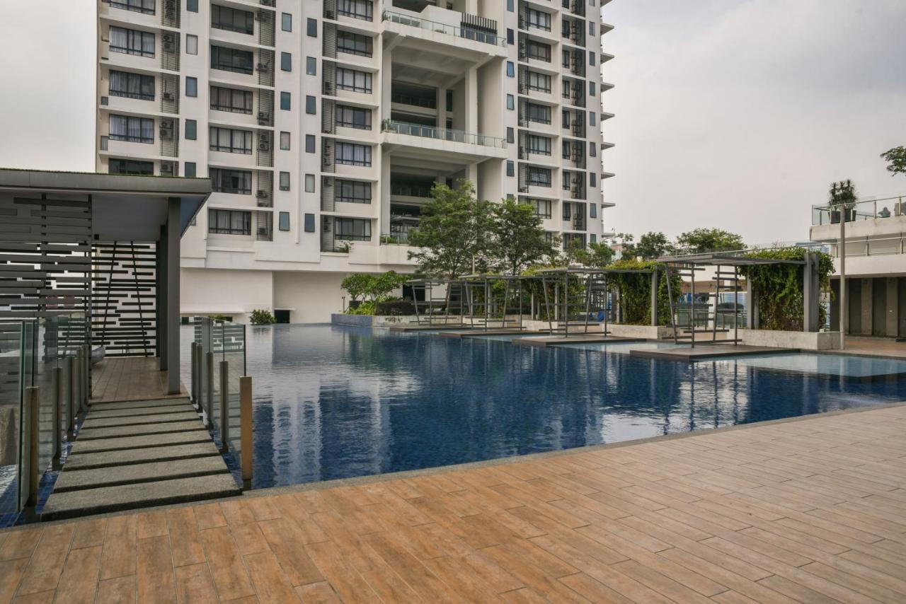 Usj One Subang Jaya By Widebed Apartman Kültér fotó
