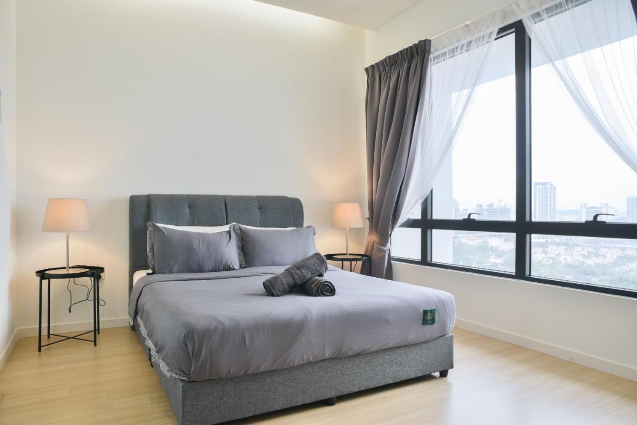 Usj One Subang Jaya By Widebed Apartman Kültér fotó